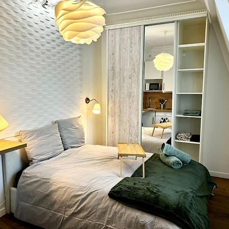 Champs-Elysees - Suite For 2 People Париж Екстериор снимка